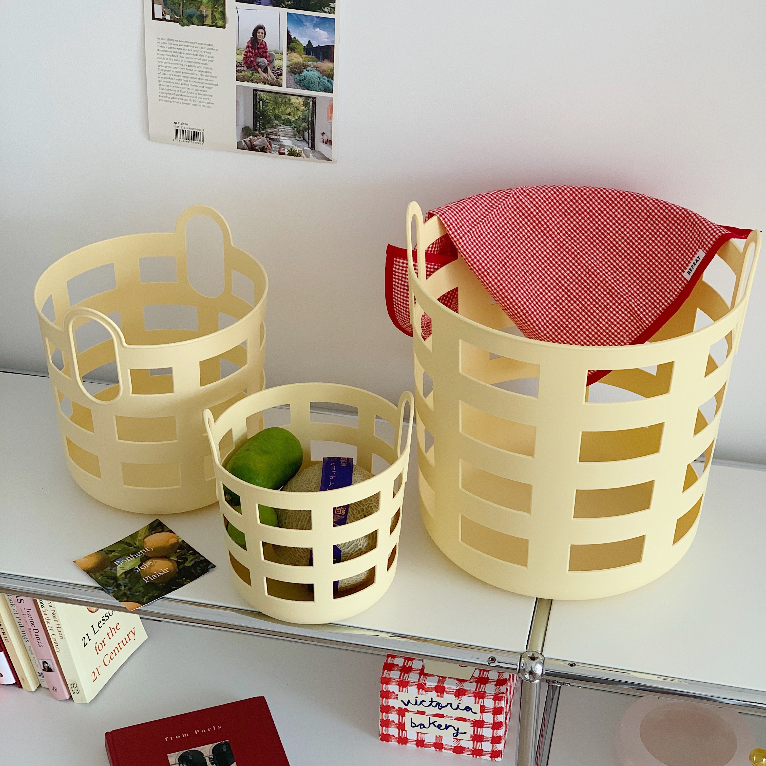 Ins Air Hollow Custard Dirty Laundry Basket Dirty Clothes Storage Basket Home Storage Basket Bedroom Bathroom Storage Basket Linda Specification drawing