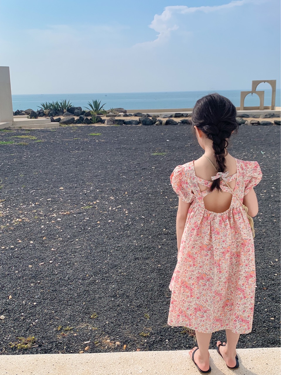 2023 Girls summer short-sleeved dress Korean version pink summer female pure color princess cotton spot skirt full figure