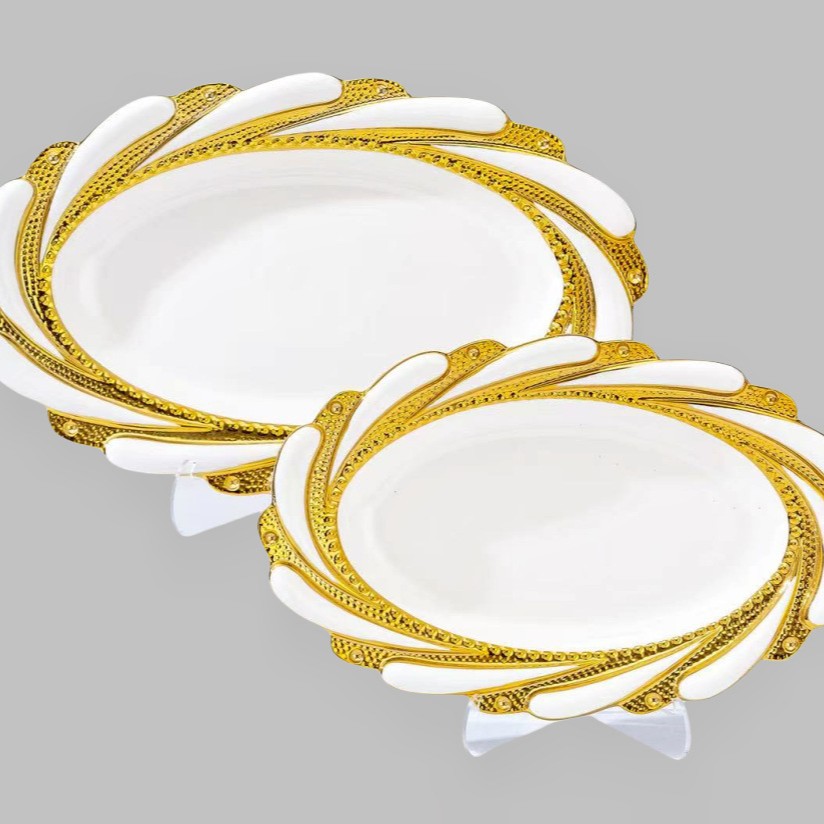 Wholesale of light luxury ceramic tableware sets, high-end gold-plated plates with gold edges Application Scenario
