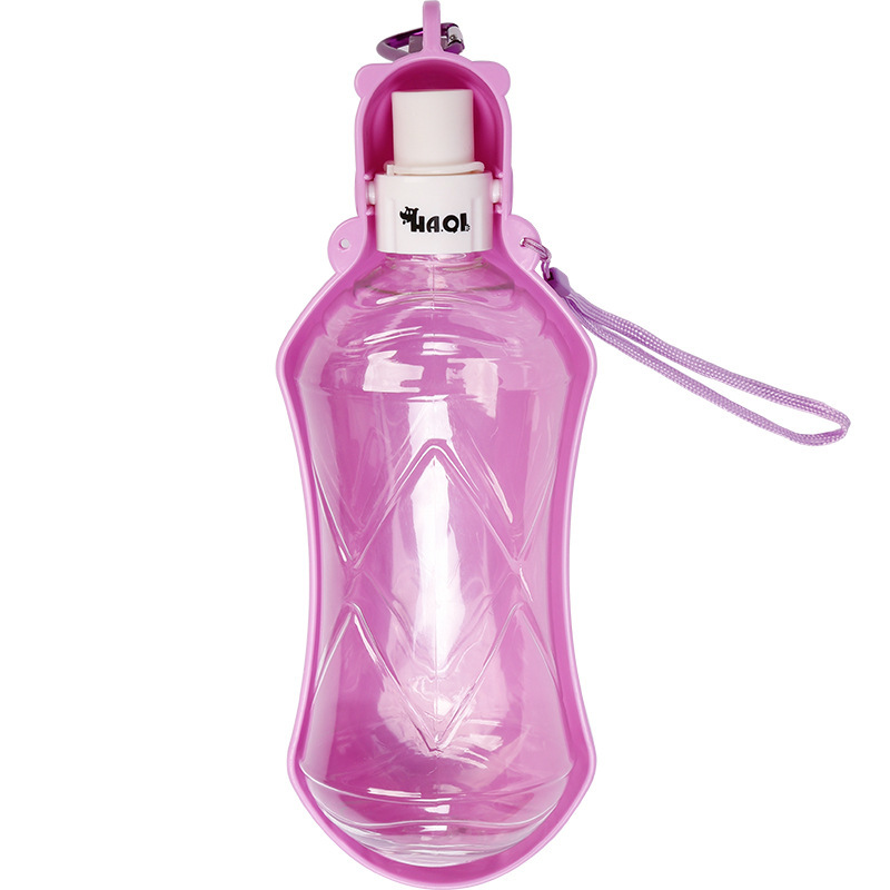 Pet supplies: Outdoor water bottle for dogs, portable travel water bottle, Teddy outdoor portable water feeding cup Item Picture