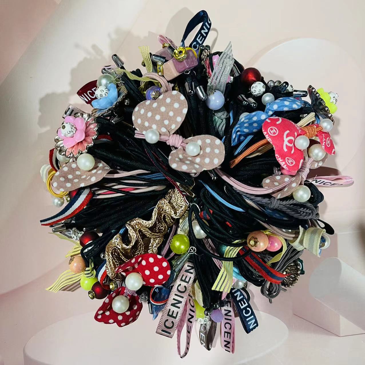 Mixed style hair tie, Korean version color bead hair band, double strand hair tie, fashionable and trendy rubber band, popular square bead hair band, 1 yuan street stall