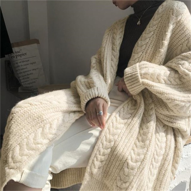 A new cross-border long-sleeved knitted cardigan with a laid-back style and a tweed sweater for women's wear in the autumn of 2022 details Picture