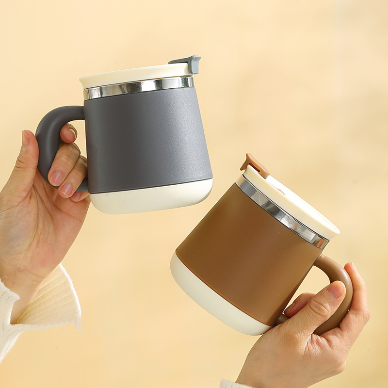 Stainless steel tea cup, mug, high appearance level water cup, tea water separation cup, large capacity, can be connected to hot water, insulated cup Application Scenario