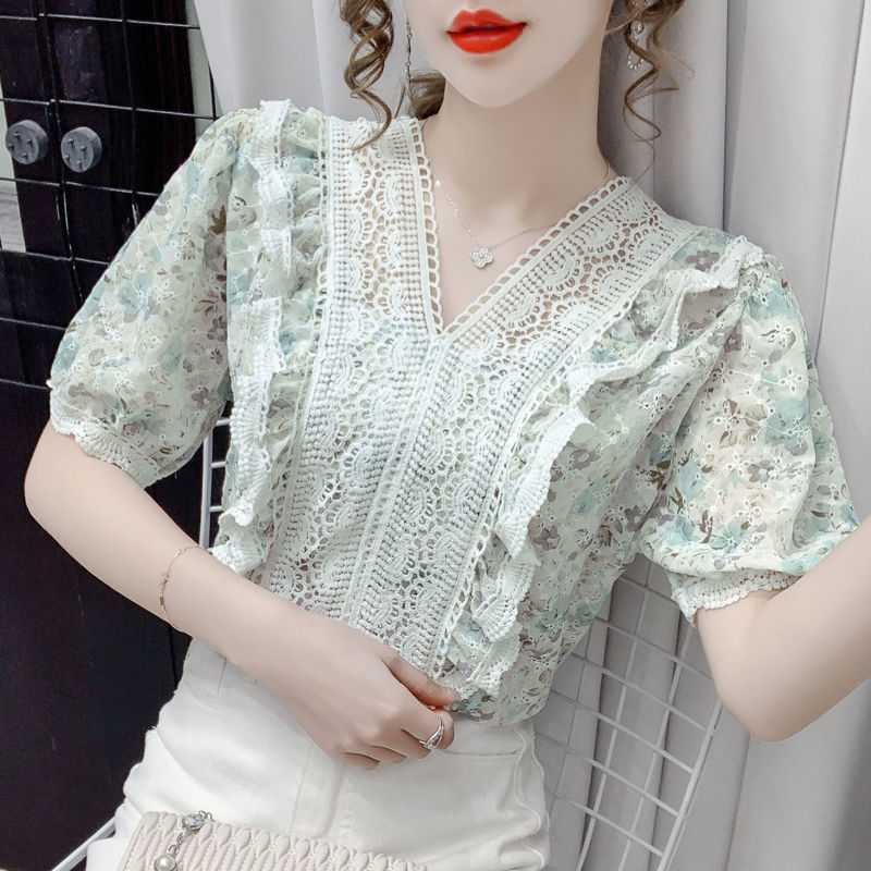 The 2022 summer new lace-trimmed chiffon blouse is stylish and retro with embroidered floral patterns. It's a trendy short-sleeved top for women details Picture