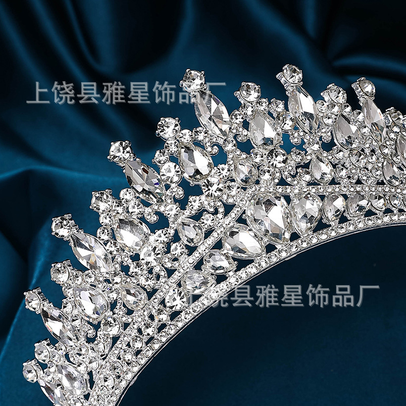 Fashionable crystal super glittering wedding dress, dress, hair accessory, luxurious and grand, Baroque queen bride wedding headwear, crown Application Scenario