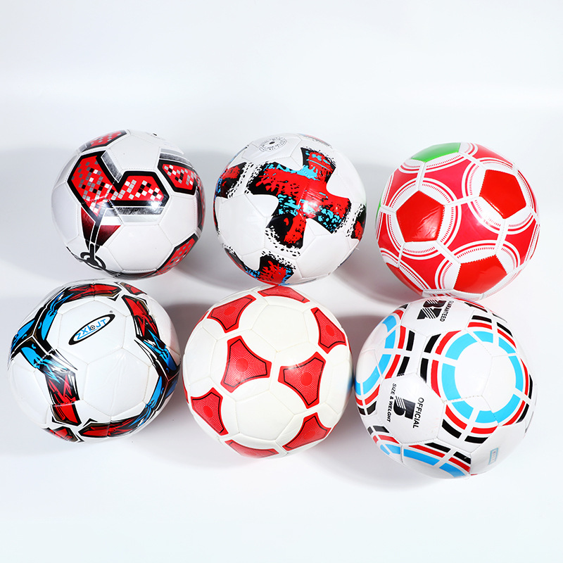 厂家直供彩绘训练足球 亲子户外互动pvc发泡机缝足球11人比赛足球