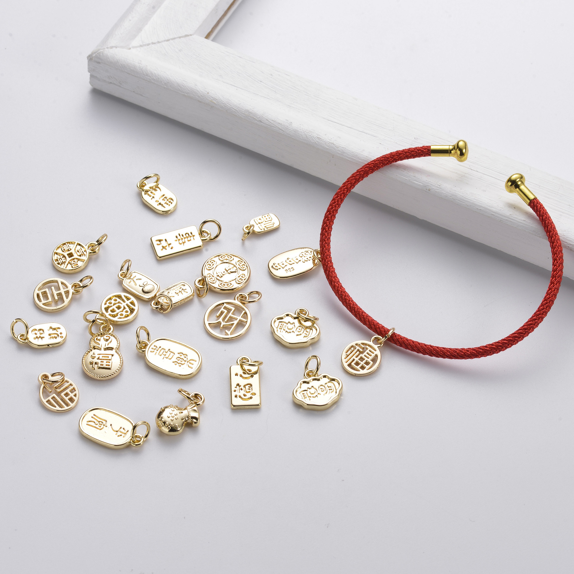 Color 14K Gold Pendant Fortune Word Small Pendant Bracelet Accessories Diy Bracelet Necklace Jewelry Beading Materials Wholesale Specification drawing