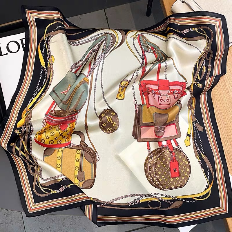 New Atmospheric Light Luxury High-End Gift Box Silk Scarf Luxury Elegant Square Scarf Decoration Big Name Tie Bag With Gauze Scarf Application Scenario