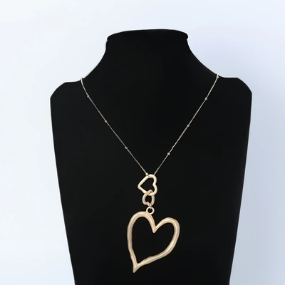 Custom 2021 new heart heart pendant European and American fashion ladies simple long alloy necklace jewelry thumbnail
