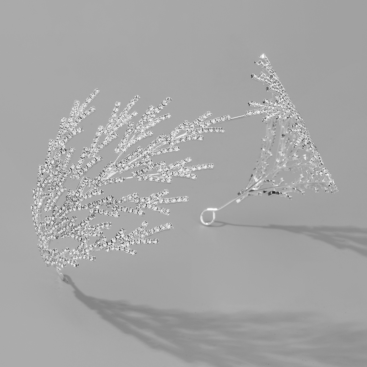 European and American bride headwear, wide hairbands, diamond-encrusted leaf crowns, hair accessories, wedding gowns, evening gowns, ball accessories, 2025 new style pic 4