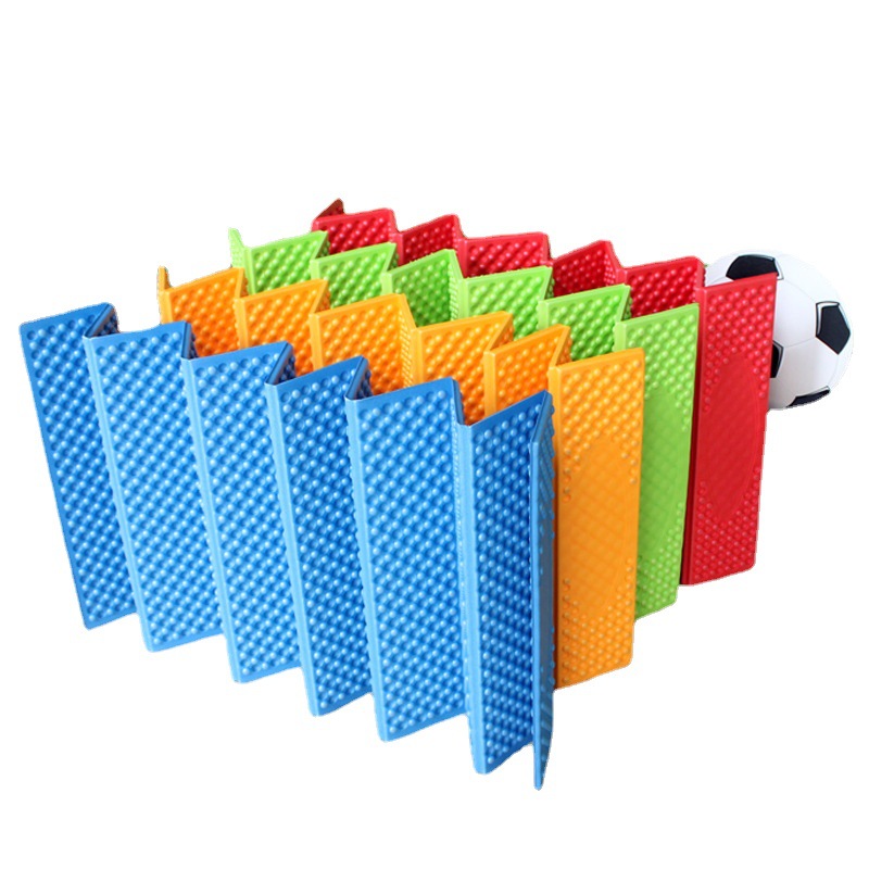 Outdoor Camping Aluminum Film Waterproof Mat Beach Sleeping Mat Aluminum Foil Pe Egg Trough Mat Egg Nest Sleeping Mat Tent Camping Mat Item Picture