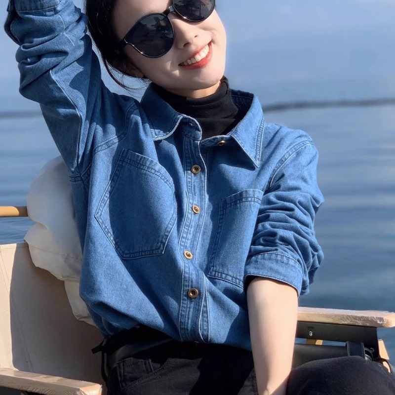 A niche design sense cardigan, denim retro jacket, shirt, women's spring and autumn loose denim top, versatile long sleeves