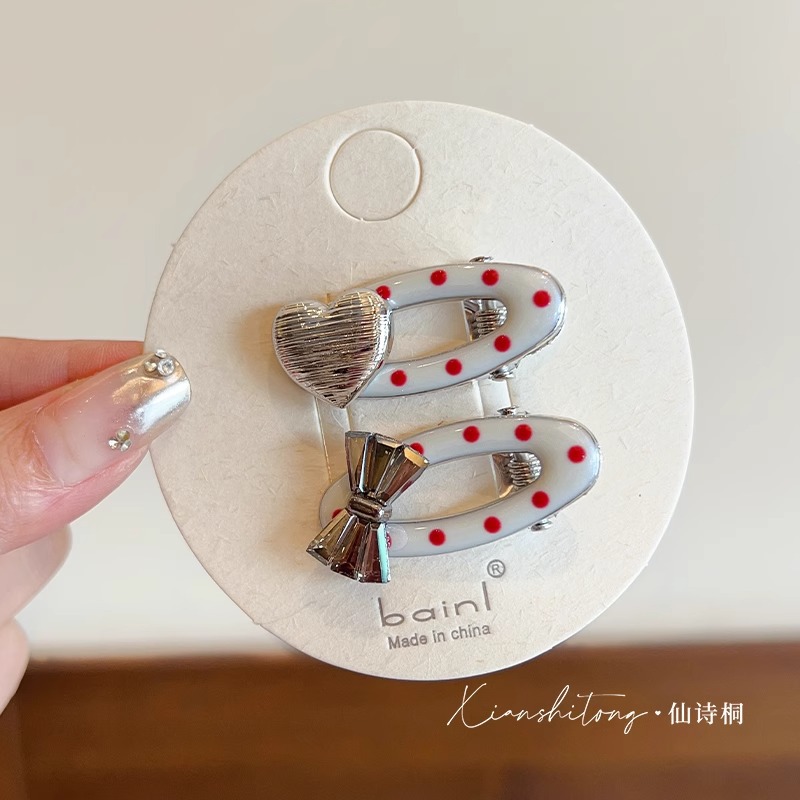 Children's Hairpin Girls 2025 New Style Cute Little girl bangs clip Letter Heart Girl headwear Hairpin side clip Specification image