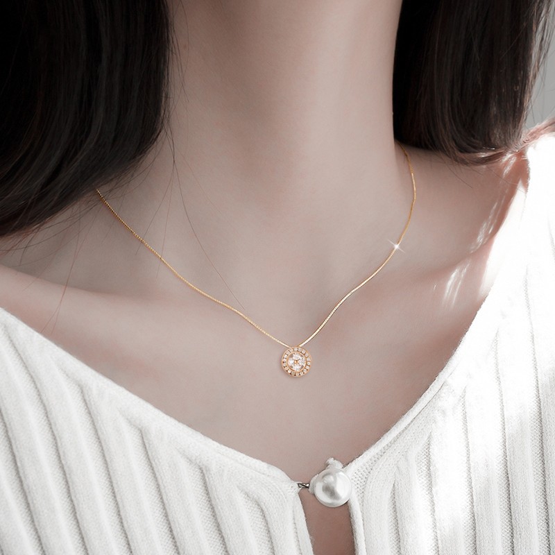 Pure silver necklace, high-end design pendant for women, non-fading, light luxury, niche design, creative and versatile accessory, collarbone chain Item Picture