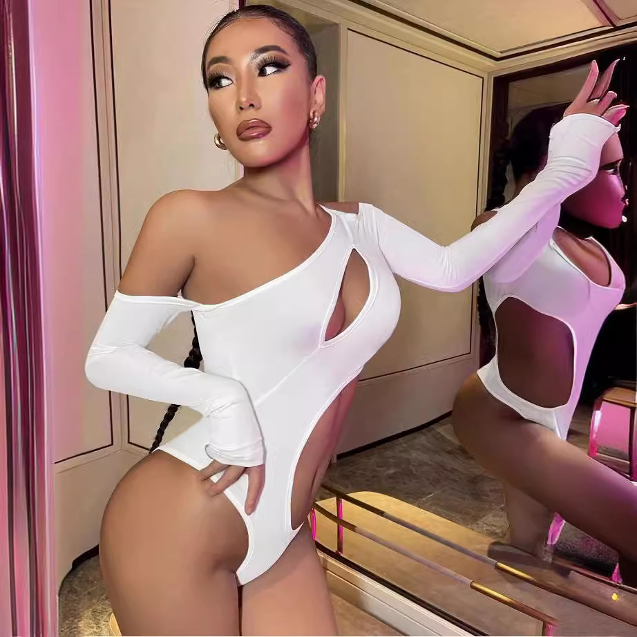 The 2024 early spring cross-border off-the-shoulder, hollowed-out long-sleeved jumpsuit features a new European and American ins style with a hot girl design sense and hollowed-out style Specification image