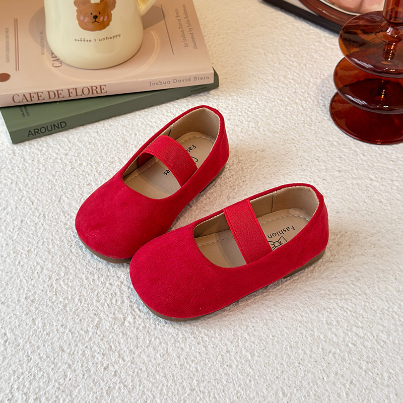 Cute candy-colored summer single shoes for girls 2025, pure color dance performance shoes for small, medium and large children, small leather shoes Application Scenario