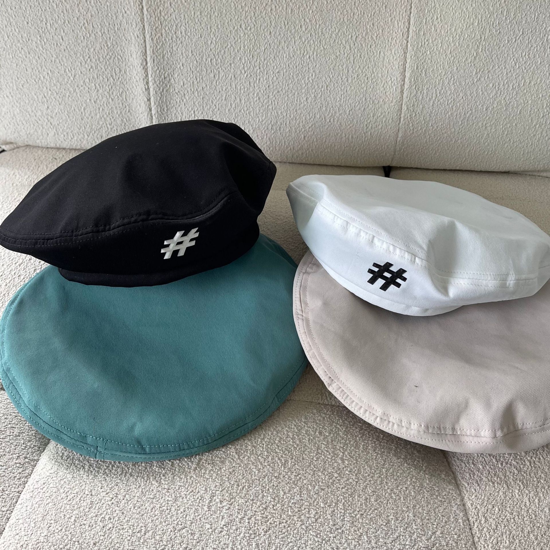 Show face small tic-tac-toe beret female spring and summer hat new 2022 Internet celebrity retro everything with bud painter hat tide
