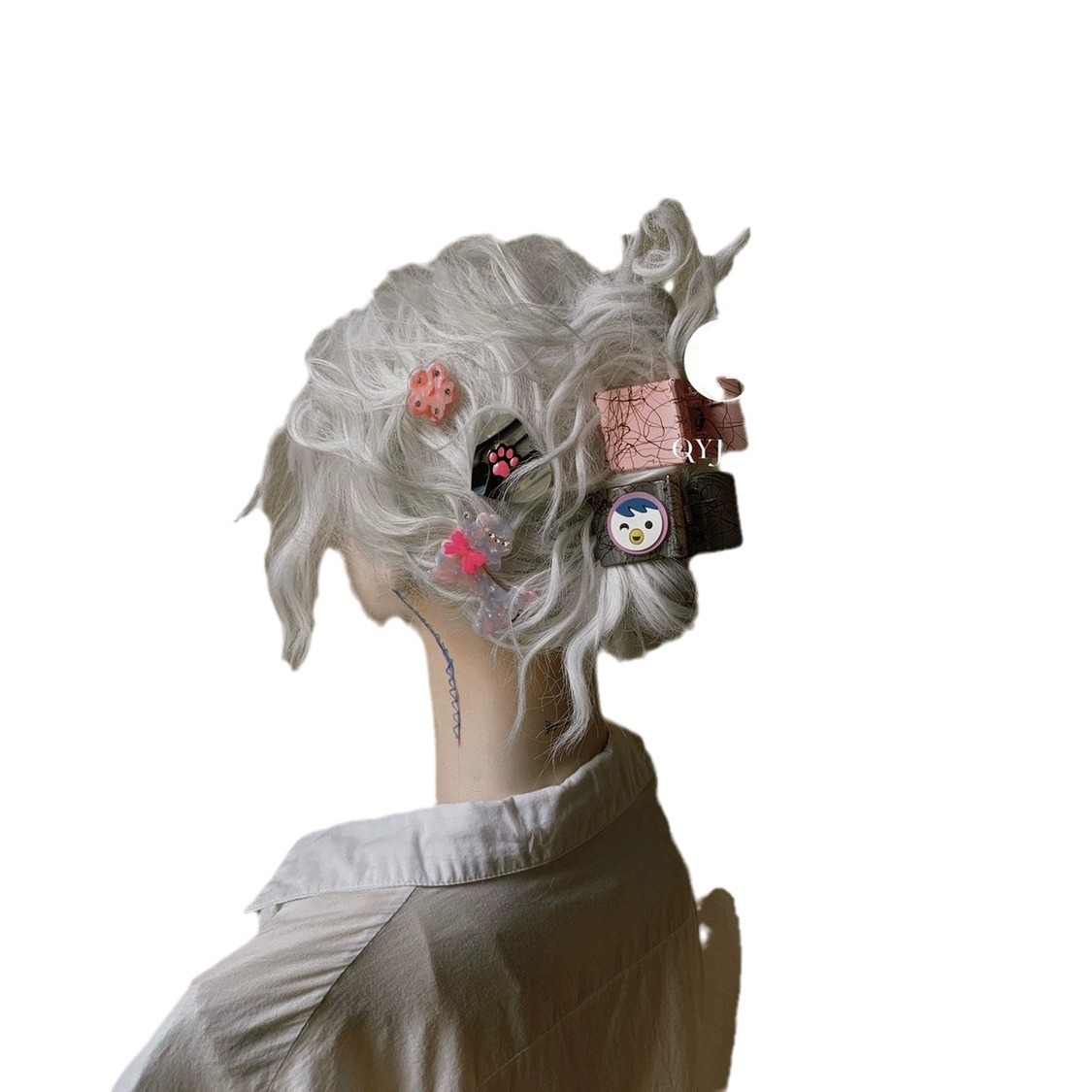 The 2023 new 6-tooth matte spinneret with a high spinneret ratio can catch old customers. Close your eyes and put it into the gripper to grab the hair and the back of the head Item Picture