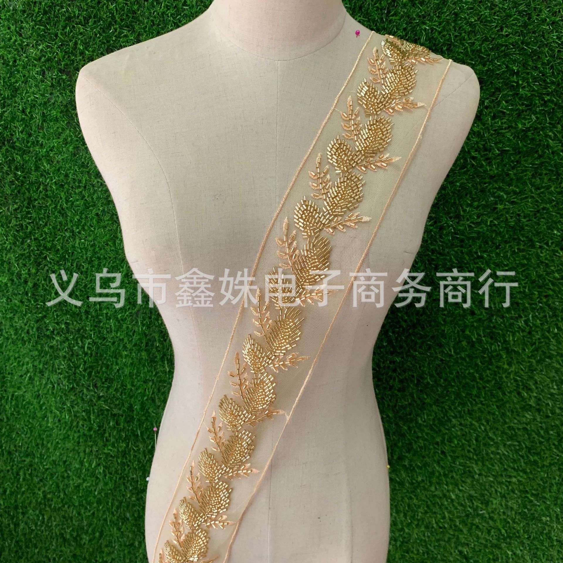 Heavy bead lace tube bead embroidery lace, diy clothing accessories, decorative edges details Picture