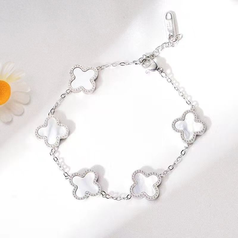 New Four-Leaf Clover Titanium Steel Bracelet Girl Boudoir Light Luxury Ins Niche Design Hand Jewelry Manufacturers Wholesale Specification drawing