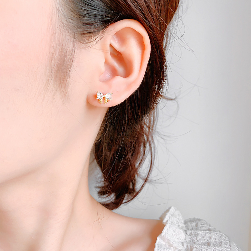 饰品/耳钉/耳饰/不绣钢耳钉/亚克力饰品产品图