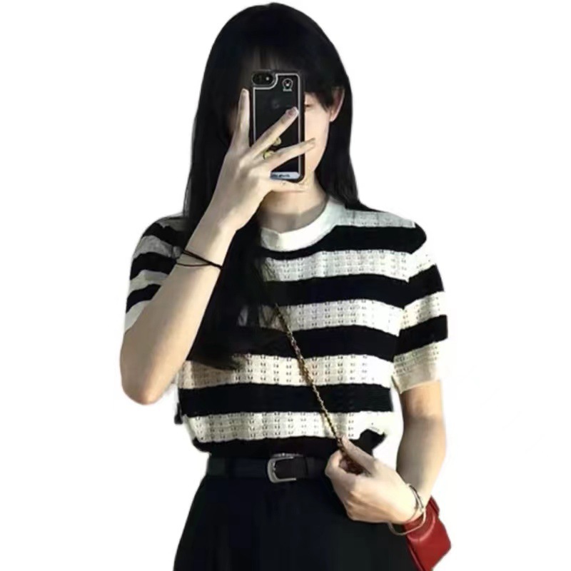 25 Summer New French-European style cut-out jacquard striped round-neck high-end sweet and spicy top, short-sleeved T-shirt, knitted sweater Item Picture
