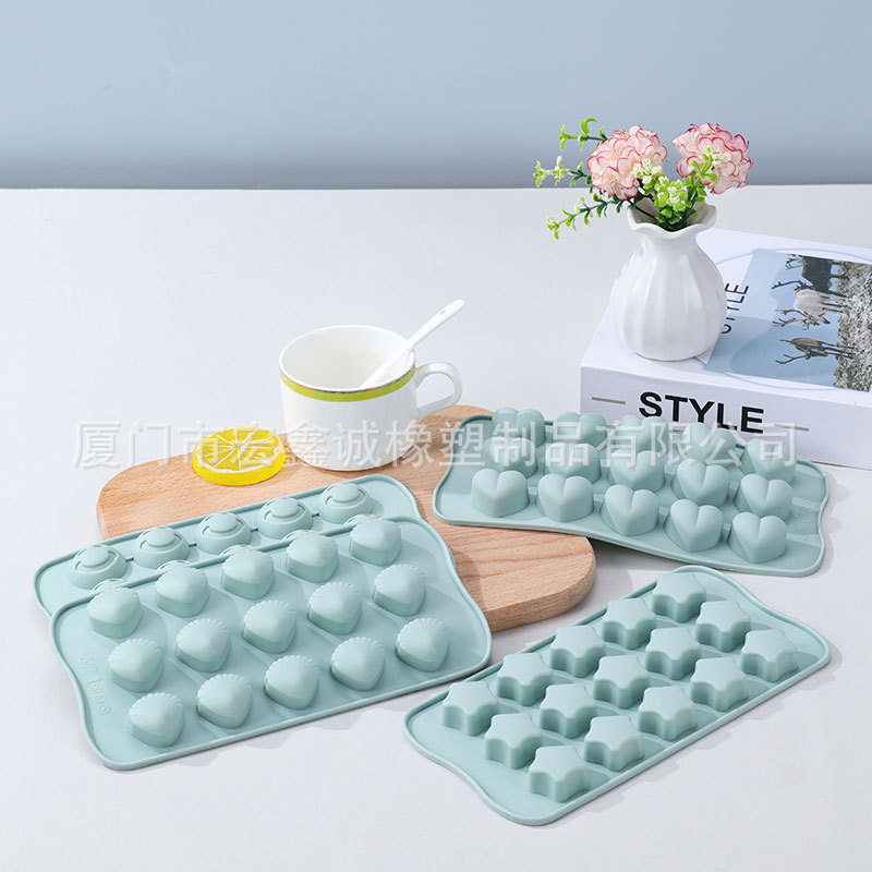 Spot Wholesale 15 Even Smiley Heart Stars Flower Robot Shell Diy Silicone Candy Chocolate Mold details Picture