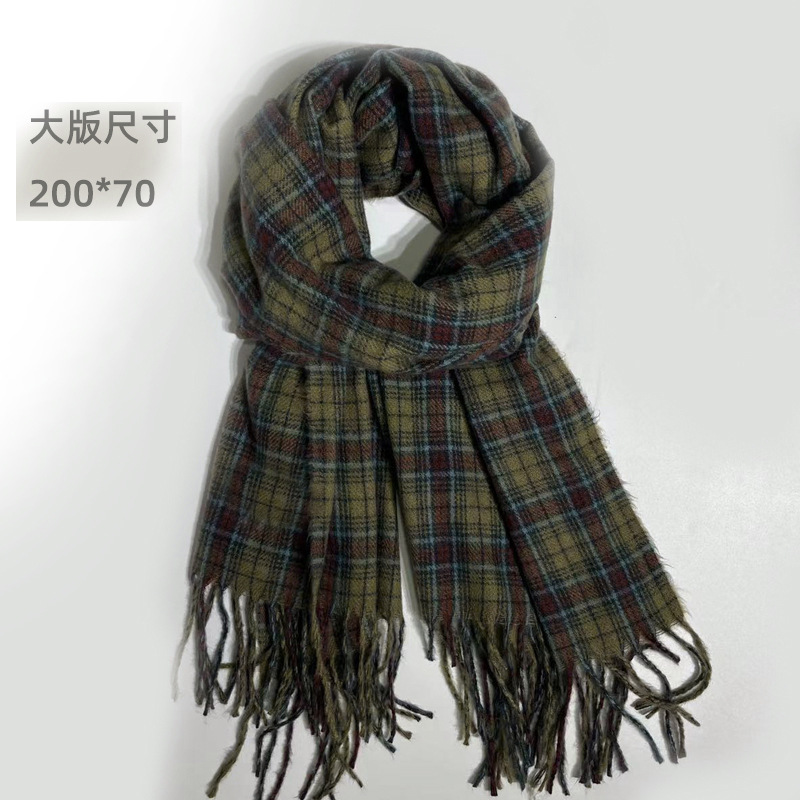Retro Green Plaid Scarf Ladies Personality All-In-One Autumn Winter American High Sense Warm Shawl Collar Korean Specification drawing