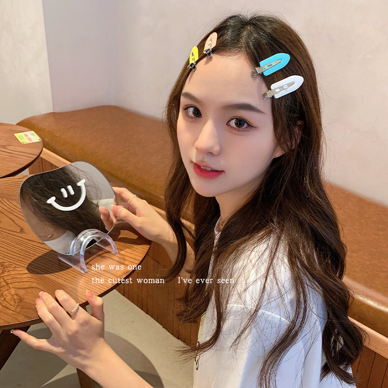 发夹/发饰/创意饰品/发卡/抓夹白底实物图