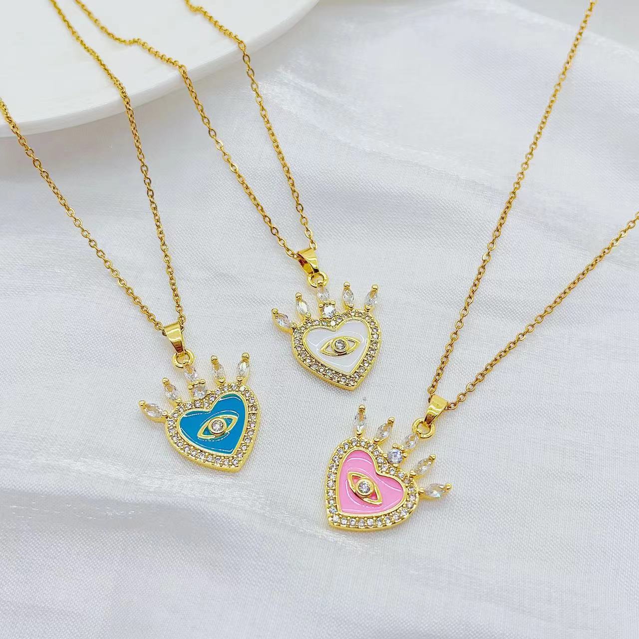 European and American cross-border oil-infused colored zircon heart-shaped devil's eye, personalized, fashionable, versatile, light luxury, INS style necklace for women