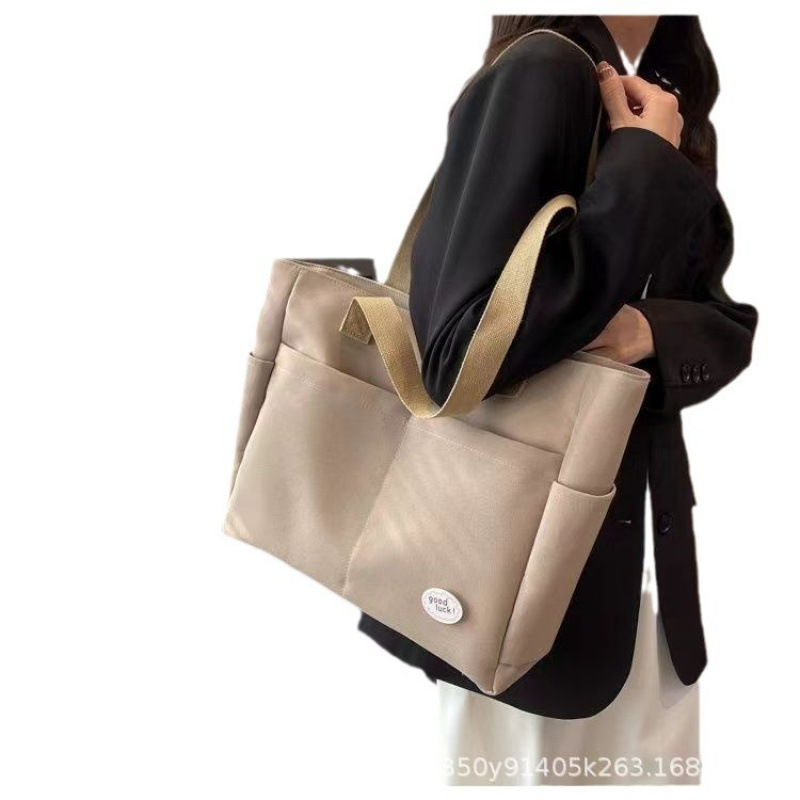 帆布女包实物图