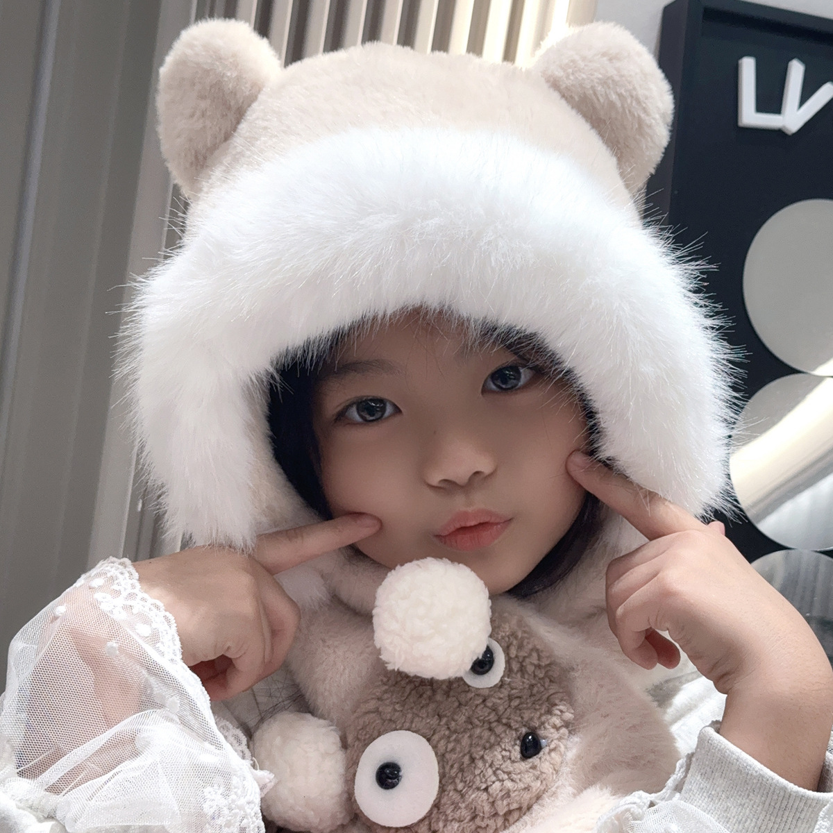 2024 Autumn and Winter Hat, Scarf, Children's cartoon doll, scarf, hat, all-in-one fleece hat for cold and wind protection Application Scenario