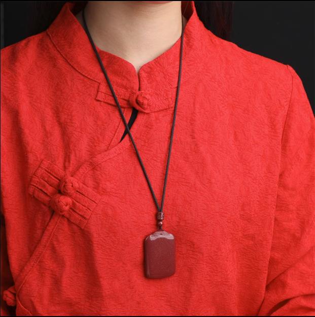 High-content cinnabar Wushi brand pendant for men, a zodiac year pendant, natural raw ore purple gold sand necklace, a gift for women Application Scenario