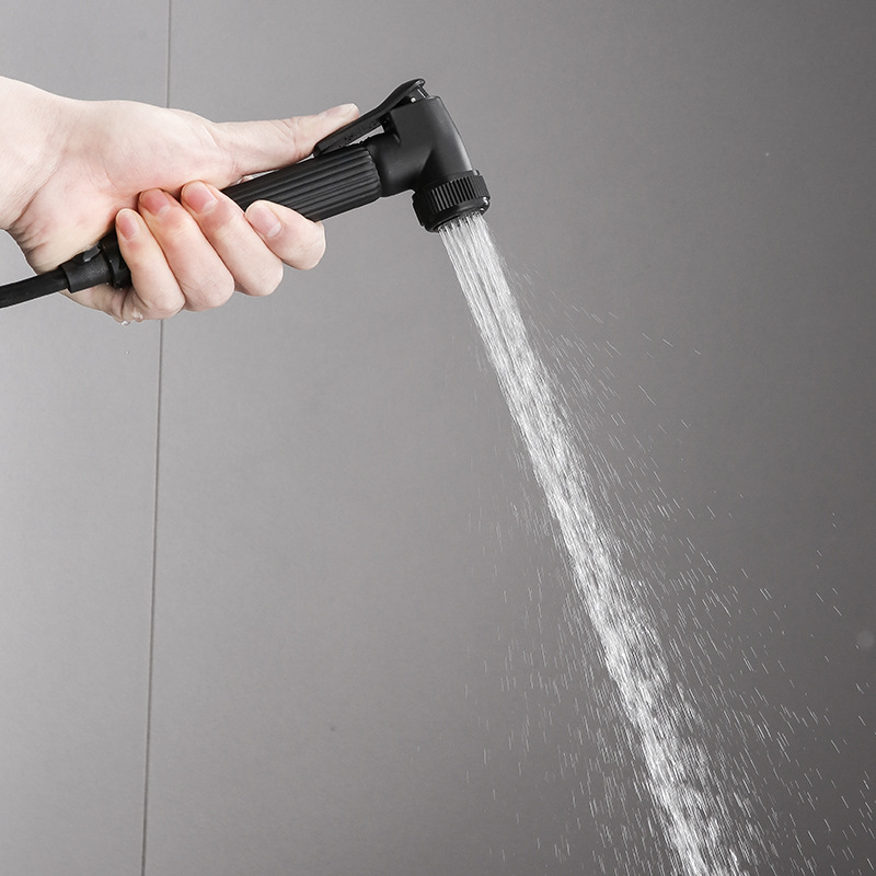 简易黑色淋浴花洒套装家用卫生间洗澡淋雨器增压喷头挂墙简易花洒详情图4