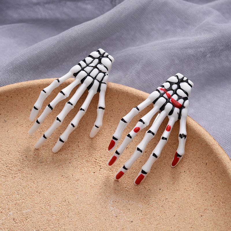 Harajuku Eyeball Blood Thread Resin Blood Eye Halloween Bleeding Ghost Eye Hair Clip Cross-border Hair Accessory wholesale details Picture