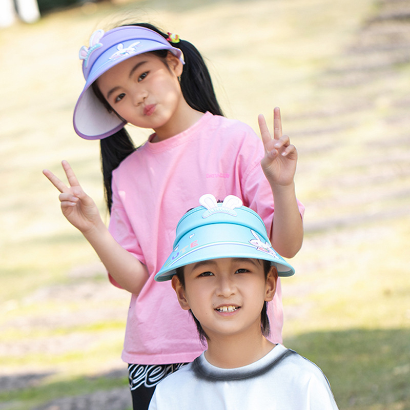 Summer open-top hats for children's outdoor play, sunshade hats, casual and fashionable, cartoon pattern, large brim, full face sun protection Application Scenario