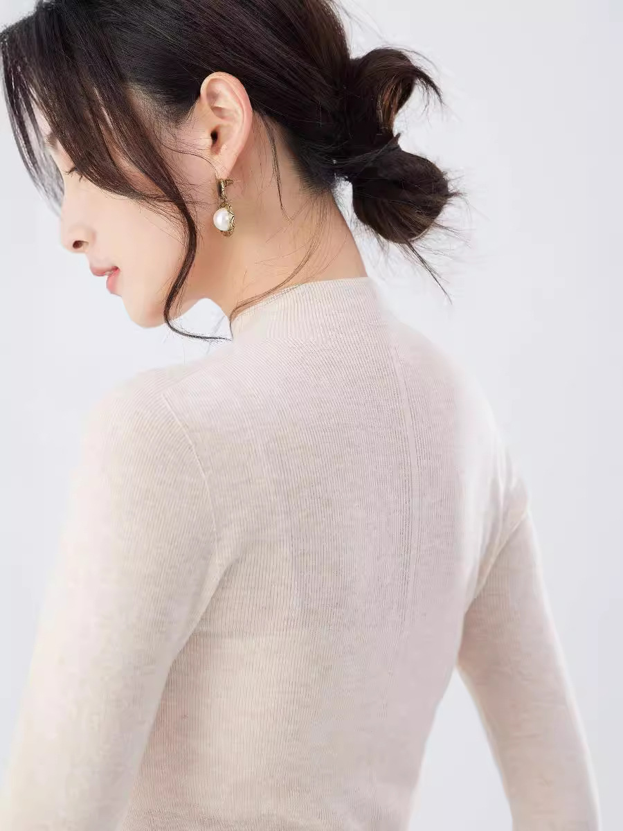 女式羊毛衫实物图