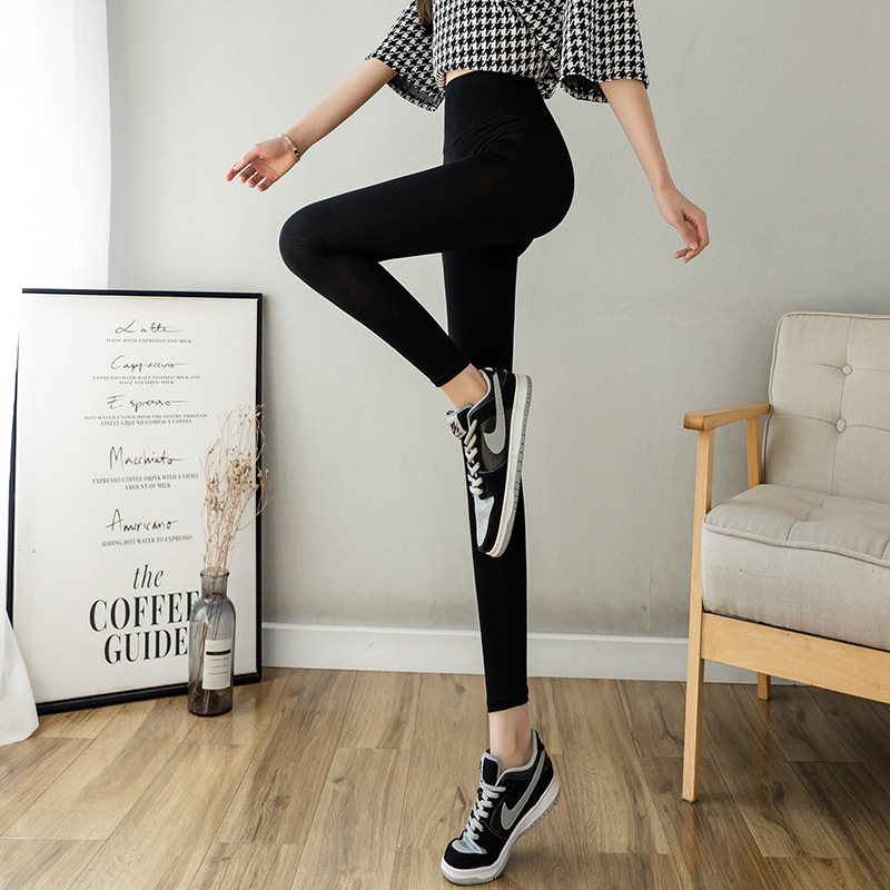 Summer Modal leggings for women, thin, high-waisted, breathable and soft, are a quality fitness yoga pants exclusively for chubby girls Application Scenario