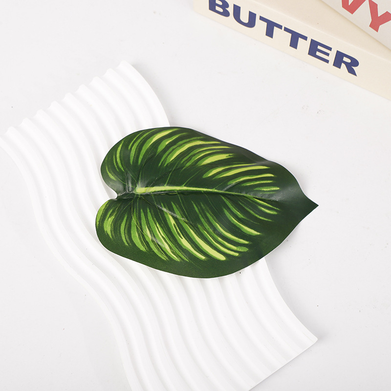 New type of simulated turtle-back leaf flower potted plant green plant turtle-back leaf strip fabric back leaf manufacturer wholesale details Picture