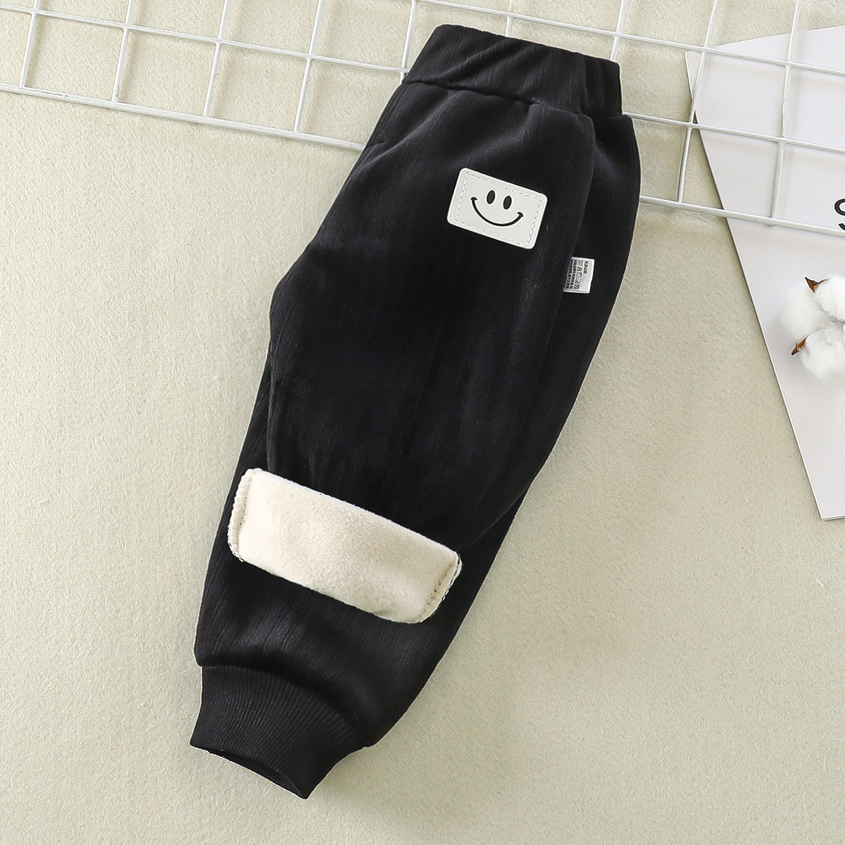 Children's small and medium-sized fleece pants for autumn and winter, thick, warm, casual and sporty pants for boys and girls, worn as long pants Item Picture