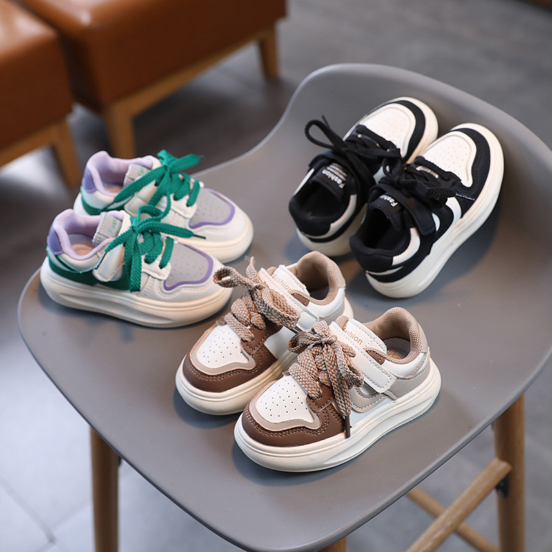 儿童鞋子2023新款秋季透气男童运动鞋大童低帮软底板鞋女童潮牌鞋
