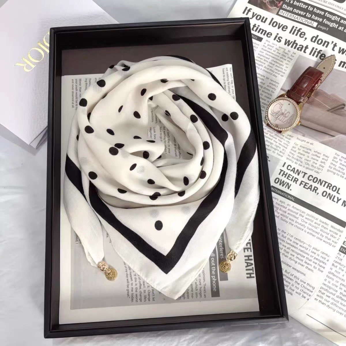 磁吸扣方巾女爆款新款外搭护颈围巾棉质百搭气质领巾轻薄舒适批发详情11