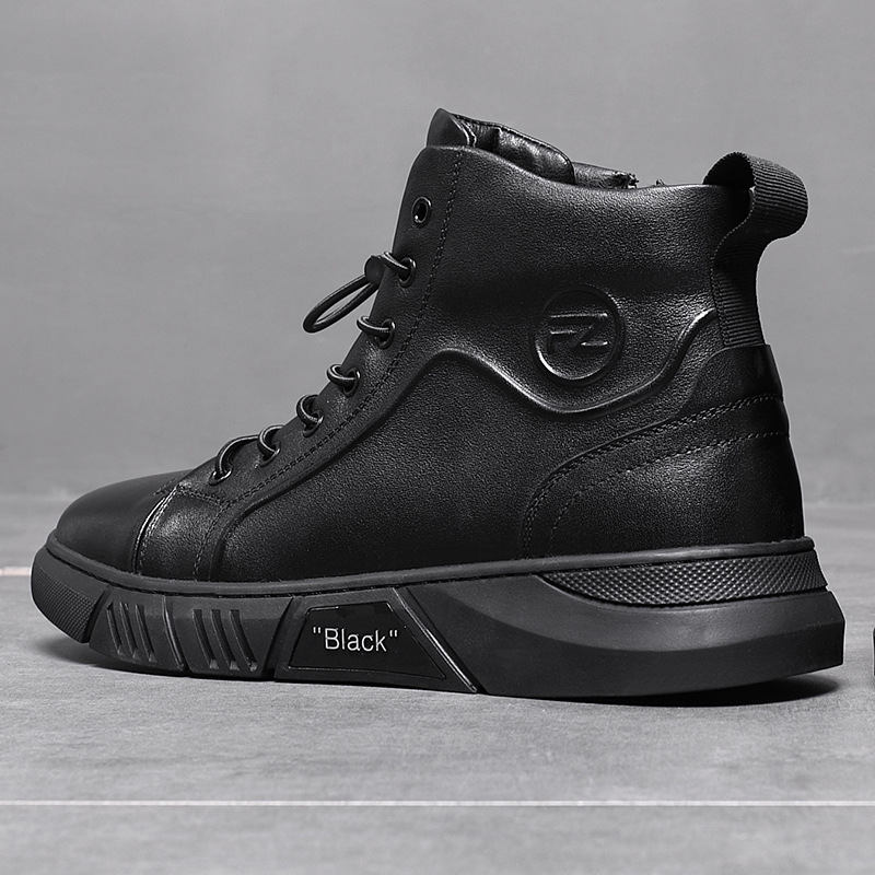 For the 2022 winter season, men's trendy short ankle boots featuring genuine leather casual ankle boots with fleece on the middle and warm workwear boots details Picture