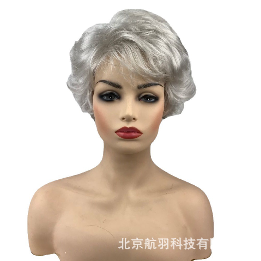 European and American women's short curly hair, full-length synthetic fiber wig, silver-white wig, side-swept bangs, micro-curls, middle-aged and elderly curly hair wholesale Item Picture