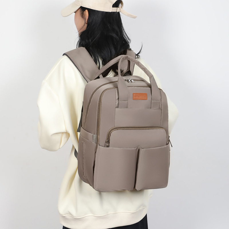 2024 New Large-Capacity Mommy Bag Advanced Sense Wet And Dry Separation Mother And Child Bag Fashion Multi-Purpose Backpack Women Application Scenario