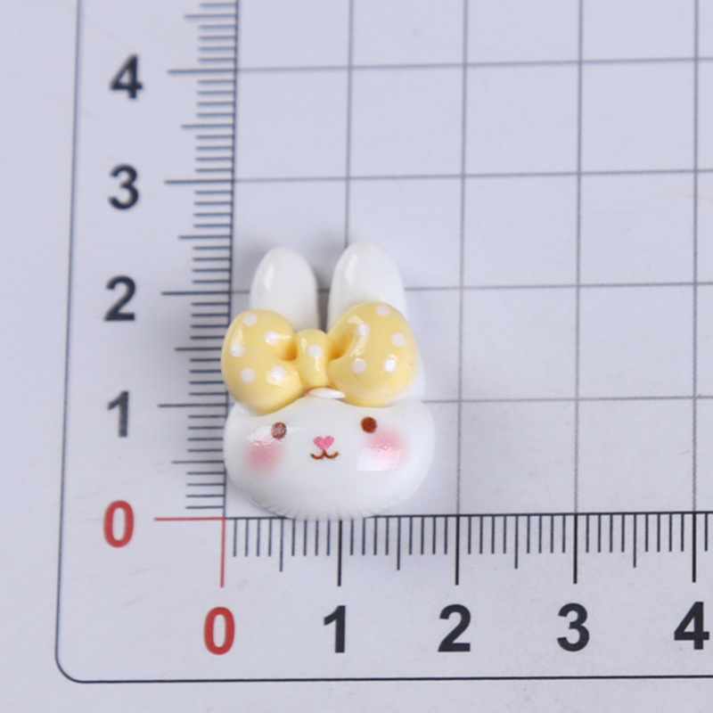 Cute cartoon bow tie, rabbit, five-petal flower, resin accessories, diy phone case, crocs, hair fasteners, decorative materials Application Scenario