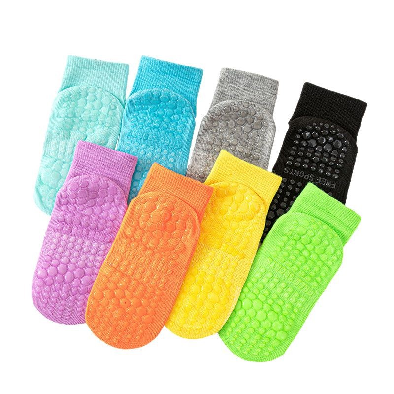 Anti-slip socks for amusement parks, children's trampoline dispensing socks, floor socks, summer mesh breathable parent-child socks, baby walking socks Item Picture