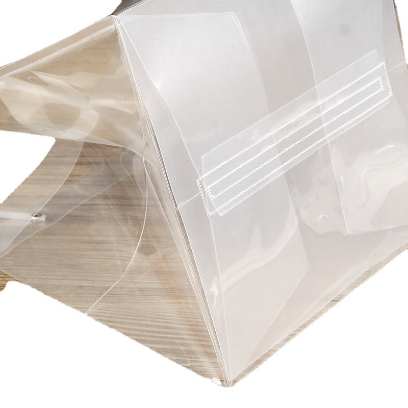 Christmas transparent fresh flower arrangement PVC gift box as a souvenir, square PP plastic flower arrangement bouquet handbag Item Picture
