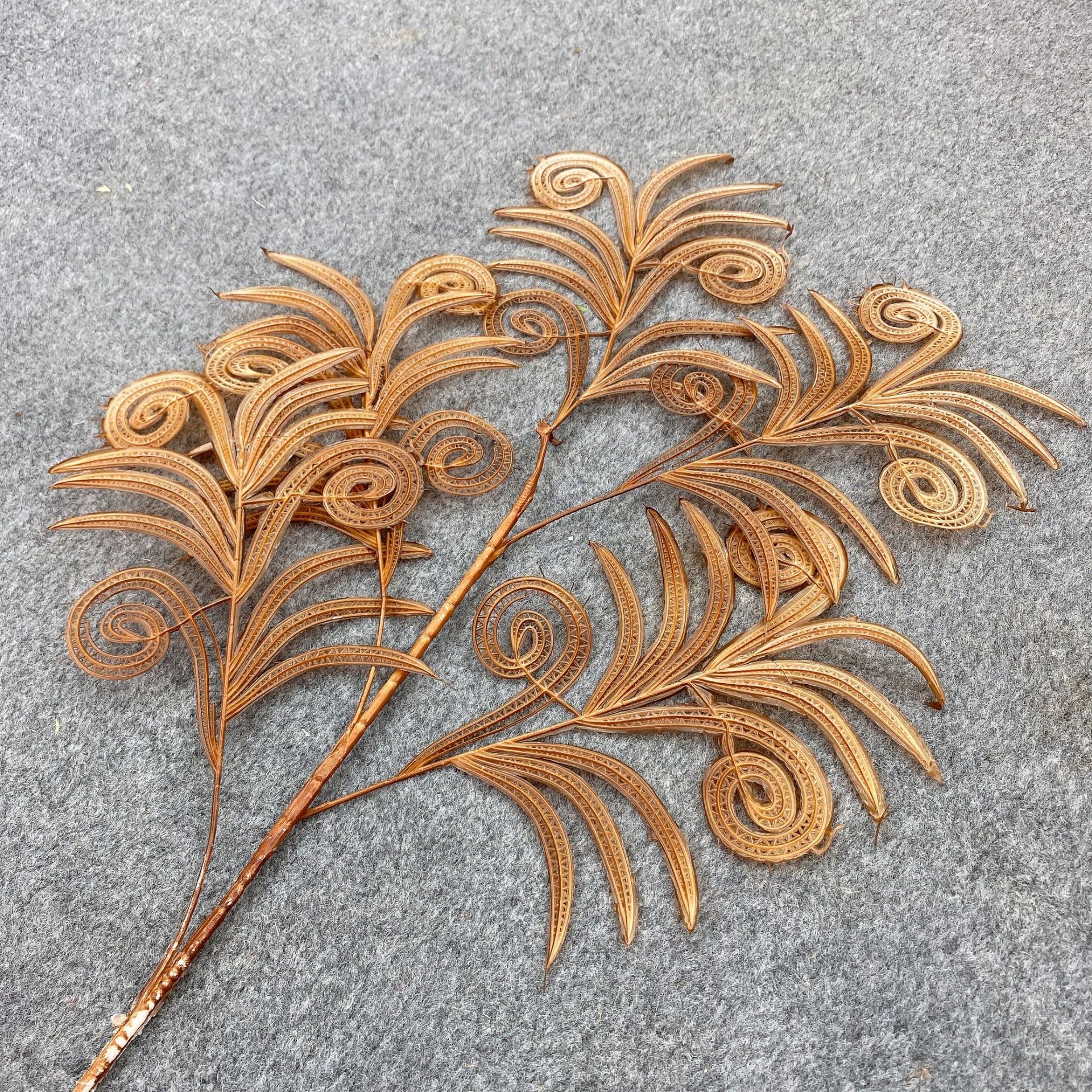 Other Simulation Crafts Rime Small Vanilla Simulation Peacock Tail Wedding Ceiling Decoration Sen-Style Wedding Hall Fake Flower Scenery Specification drawing