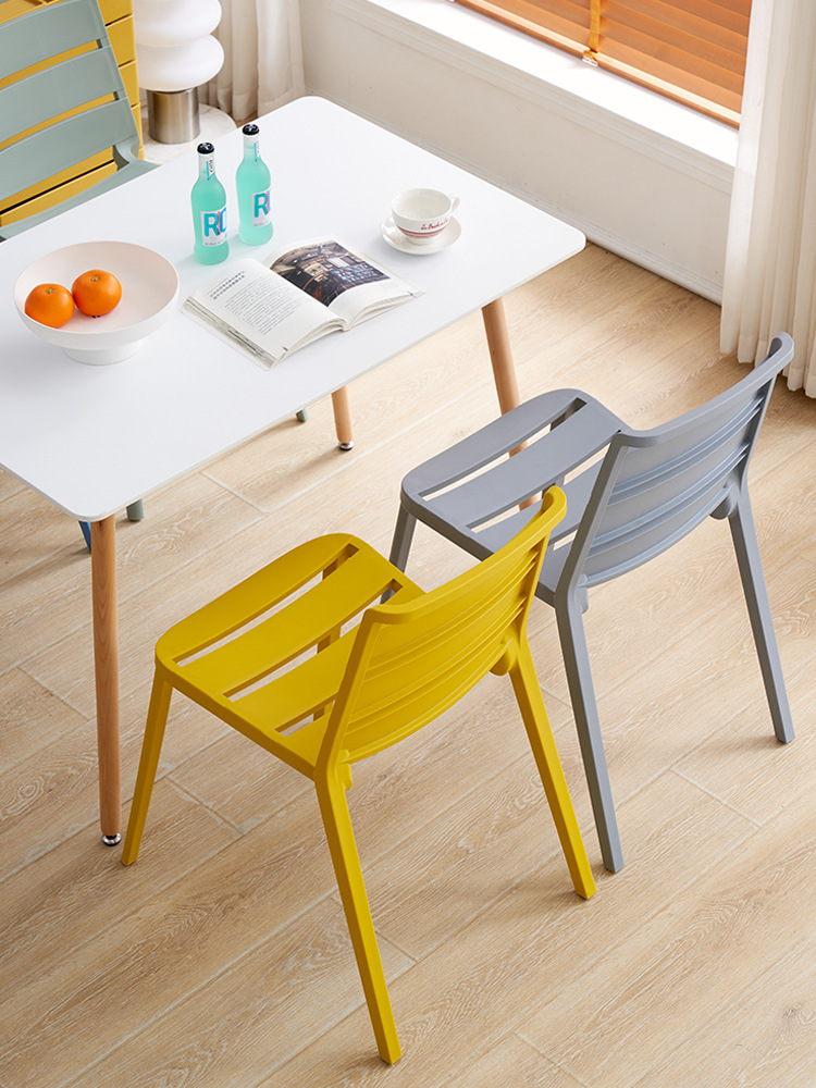 Pp Plastic Dining Chair Adult Hollow Breathable Chair Training Exhibition Exhibition Chair Can Be Stacked Dessert Restaurant Dining Chair Application Scenario